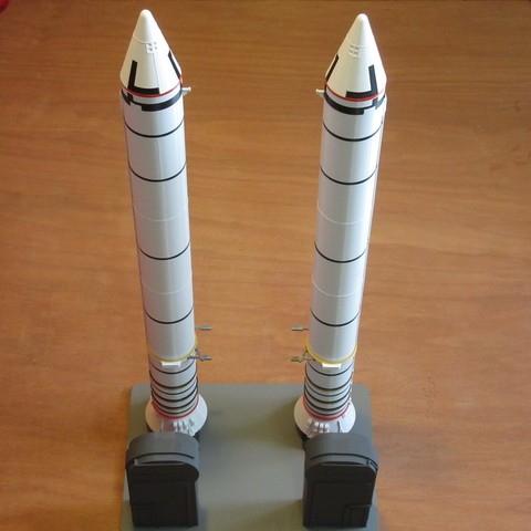 space shuttle sts31 hubble discovery pack 13 vari bus navetta 3D print model - Mito3D