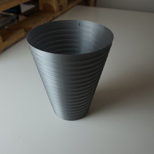 sarmal vazo dekor 3D print model - Mito3D