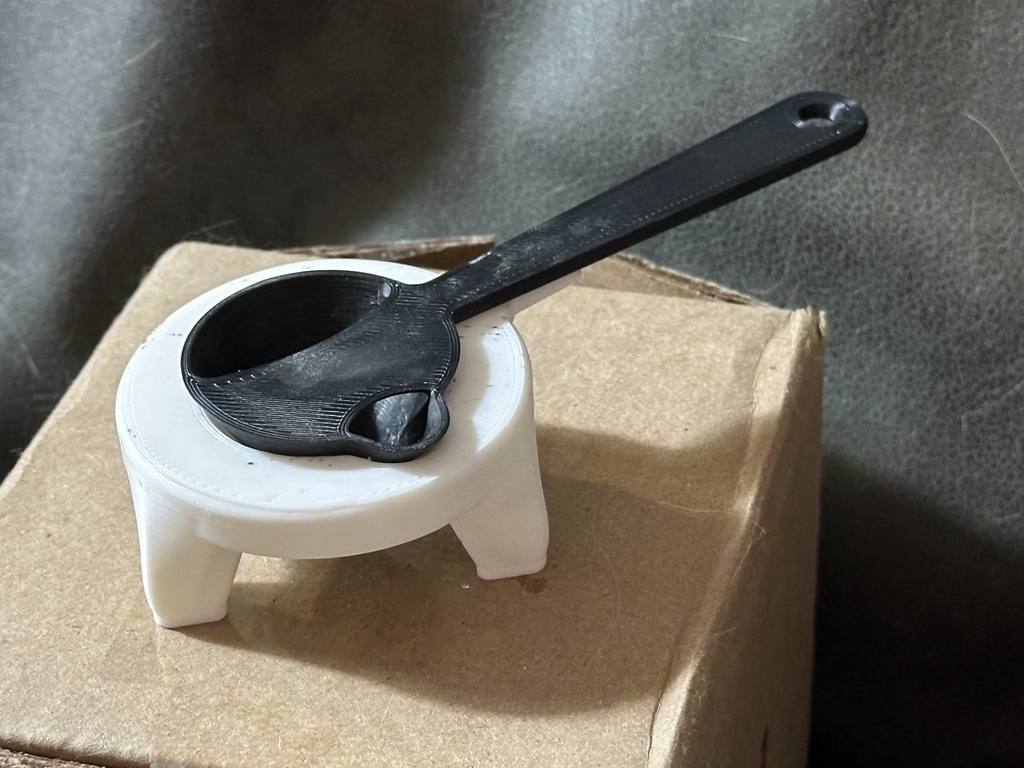spoon rest holder diy tools makers 3D print model - Mito3D