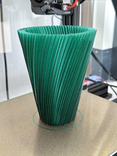 elástico florero espiral jarrón 3d print model - Mito3D