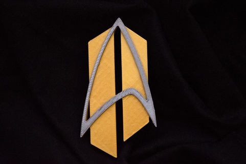 star trek future badge w magnetic backing deep space nine ds9 voy voyager costume cosplay fashion 3d print model - Mito3D