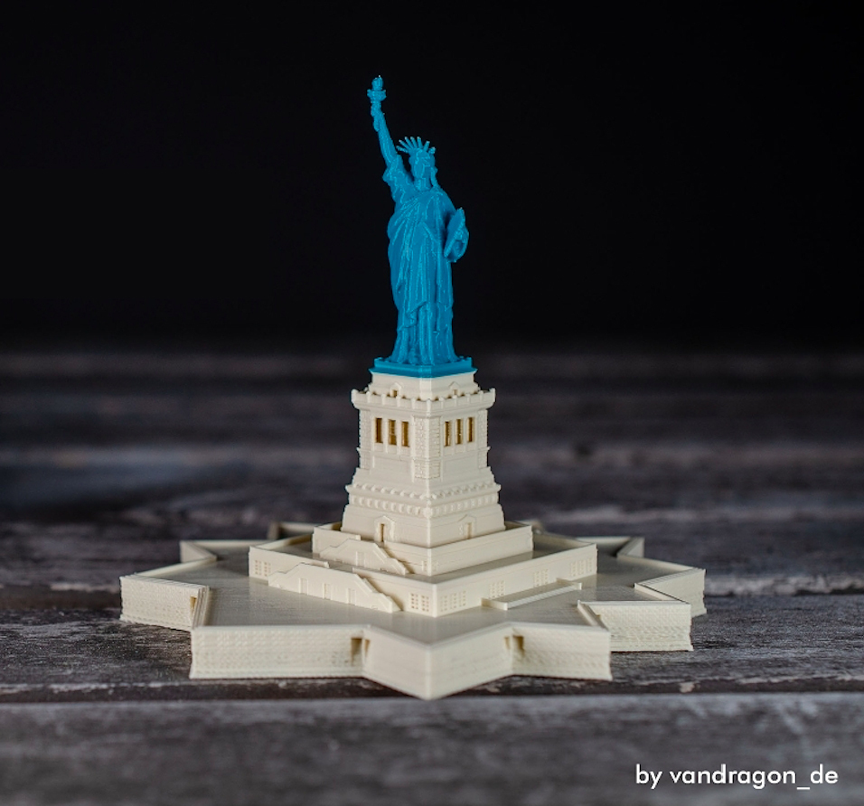 estátua liberdade base 1 1000 700 América escala escultura EUA nyc miniatura york marco Iorque ny mini mundo miniworld3d vandragão statue of libery 3D print model - Mito3D