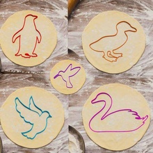 stencil set bird cookie cutter kitchen cutting masses cake cutters bakery porcelain ceramine clay pastry bakers marker markers stamps molds animal animals dove swan penguin duck hummingbird 3d print model - Mito3D