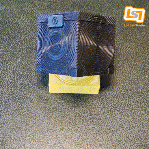 storage cube sd microsd cards 12 8 4 40 fashion box card 3D print model - Mito3D