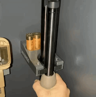 depolama birim manyetik binmek av tüfeği optik pompalı tüfek Kulp destek Mossberg başına buyruk 88 raf 3d print model - Mito3D