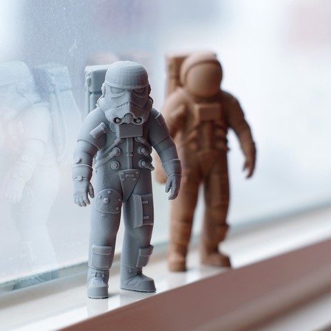 stormtrooper astronauta a casa modelo de móveis suppports star wars espaço suit saturn satellite orbit nasa moon meshmixer makeredchallenge grueter eva esa engineeringproject designproject cosmos cosmonaut artproject apollo 123d 3D print model - Mito3D