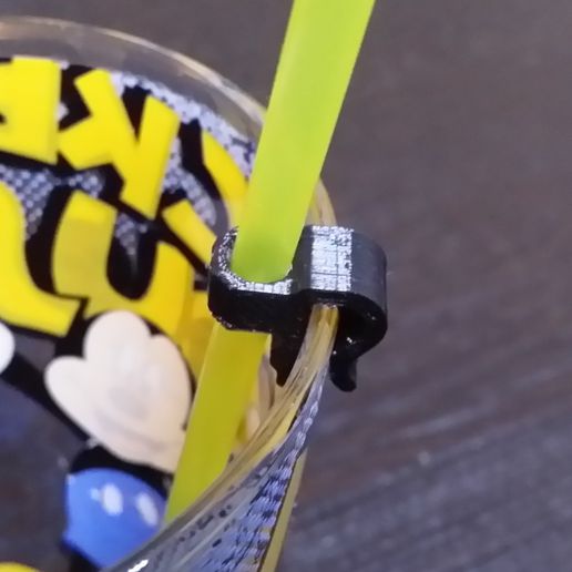 straw clip holder straws kitchen dining 3D print model - Mito3D
