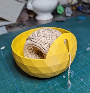 string yarn dispenser bowl holder organizer thread knitting tie rope supportless crochet 3d print model - Mito3D