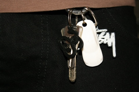 stussy çift anahtar yüzük anahtarlık paten akış kıyafet 3d print model - Mito3D