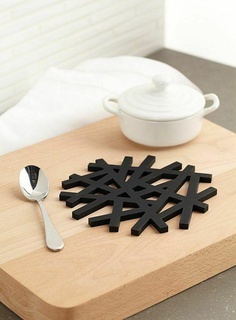 stylish coaster coster costerholder plate drink holder kitchen tool utensils art 3d print model - Mito3D