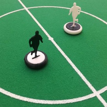 subbuteo les joueurs de l'équipe jeu la balle doigt football joueur le soccer dessus table jouet 3d print model - Mito3D