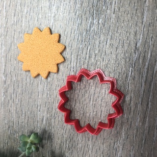 Sonnenblume Lehm Cutter Schmuck Tonschneider Polymer Werkzeug 3d print model - Mito3D
