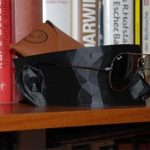 sunglass holder remix Mode Sonnenbrillen stehen Sonnenbrille Fall low-poly Gläser-Halter 3d print model - Mito3D