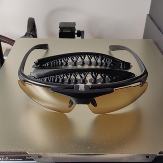 oculos escuros poupar templos rápido óculos rc piloto 3d print model - Mito3D