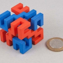 superstrings puzzle home puzzles 3d print model - Mito3D