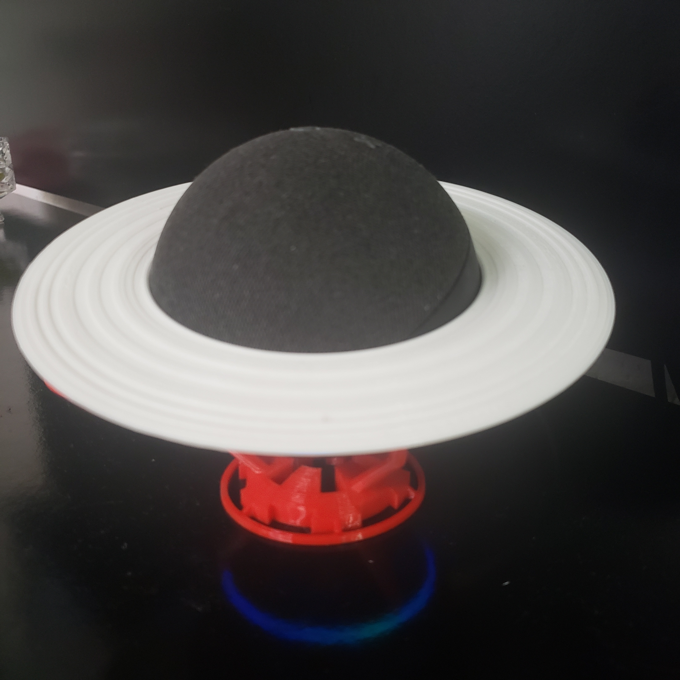 suporte alexa eco punto 4a 5a gera saturno popular 4 5 espectáculo 3 manzana planeta extraterrestre 3D print model - Mito3D