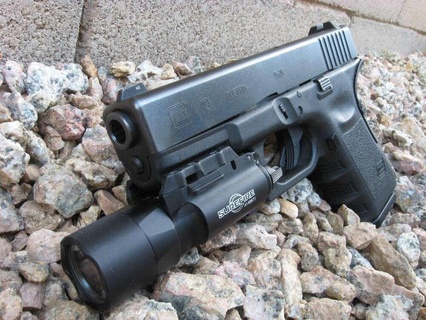 infalível tático luz coldre Kydex pistola Gunmold armas fogo real Tamanho suporte arma mofo 3d Varredura 3d print model - Mito3D