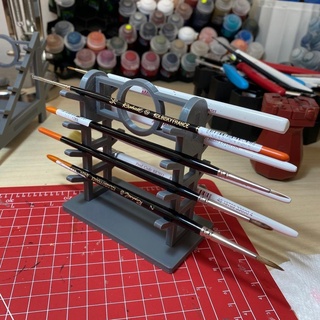 sword style pinceau grille miniature peinture modèle titulaire soutien organisateur supporter outil titulaires boites boîte conteneurs organisation espace rangement 3d print model - Mito3D