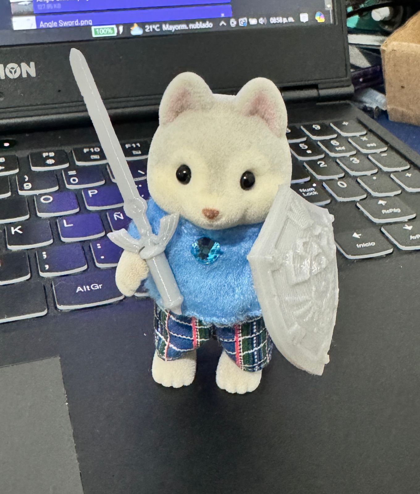 sylvanian ternurini zelda spada scudo espada y escudo gioco famiglie esapda ternurin 3D print model - Mito3D