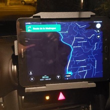 tablette voiture titulaire soutien cabine base 3d print model - Mito3D