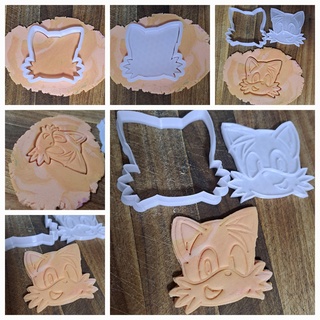 tails knuckles sonic cutter plus stamps hedgehog cutters cookie clay fondant 3d print model - Mito3D