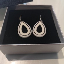 teardrop earring jewelry jewel 3d print model - Mito3D