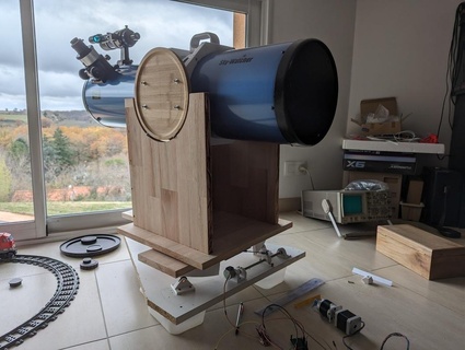 télescope tube serrer 23cm astronomie dobsonien Dobson skywatcher monter éducation science physique 3d print model - Mito3D