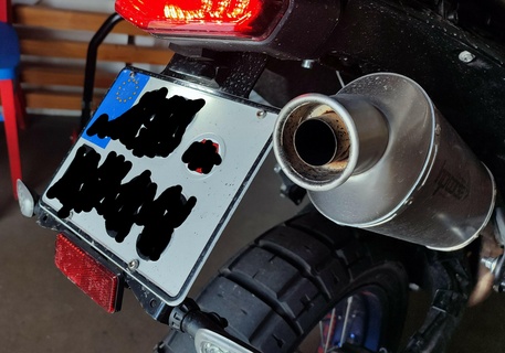 behalten 700 hp corse Teller Halter Unterstützung Licht Erweiterung Gadget Yamaha montieren Auspuff 3d print model - Mito3D