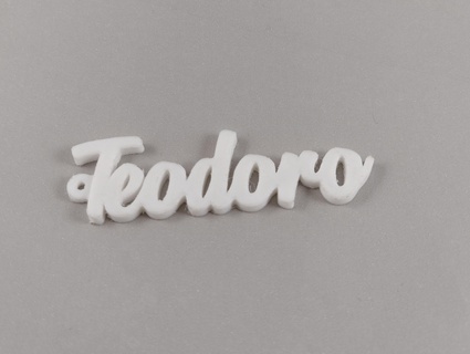 Theodore anahtarlık isim kolye gadget mücevher deko çocuk 3d print model - Mito3D