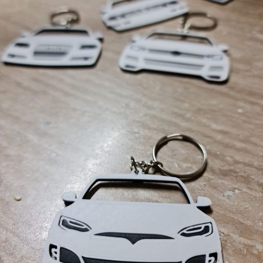 Tesla Modell Automobil 3 suv Schlüsselbund Schlüssel Kette Autos Wagen Aussicht Auto Elon Moschus 3D print model - Mito3D