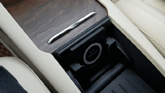 Tesla phone qi doca jogos Iphone carregador automotivo auto carros veículo 3d print model - Mito3D