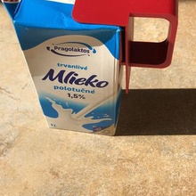 tetrapak titular casa milkholder 3d print model - Mito3D