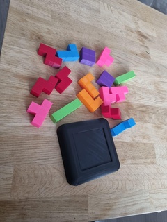 tetris style 3d puzzle couleurs pensant cube 3d print model - Mito3D
