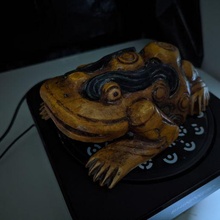 thai frog wall sculpture - einscan pro hd scan 3d print model - Mito3D
