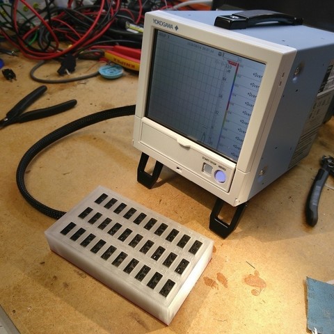 termopar de la caja empalmes herramienta sin papeles grabadora registro temperatura electrónica 3D print model - Mito3D