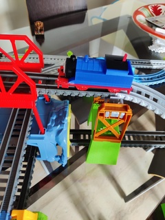 thomas train motorized trackmaster track compatible tomas tank 3d print model - Mito3D