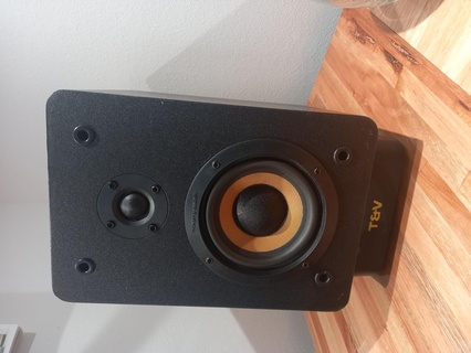 thonet & vander monitor base stand speaker support audio 3d print model - Mito3D