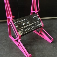stanco behringer td3 cremagliera telaio synth 3d print model - Mito3D