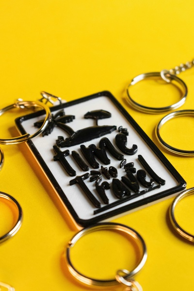 time to travel key ring keychain fashion gifts easy 3d print model - Mito3D