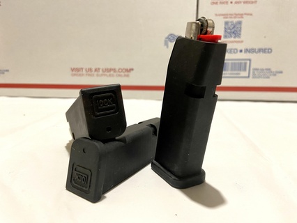 tiny glock magazine bic mini lighter cover glock glock 19 glock 17 glock 26 magazine bic bic mini tactical 9mm lighter lighter cover glonk  3d print model - Mito3D