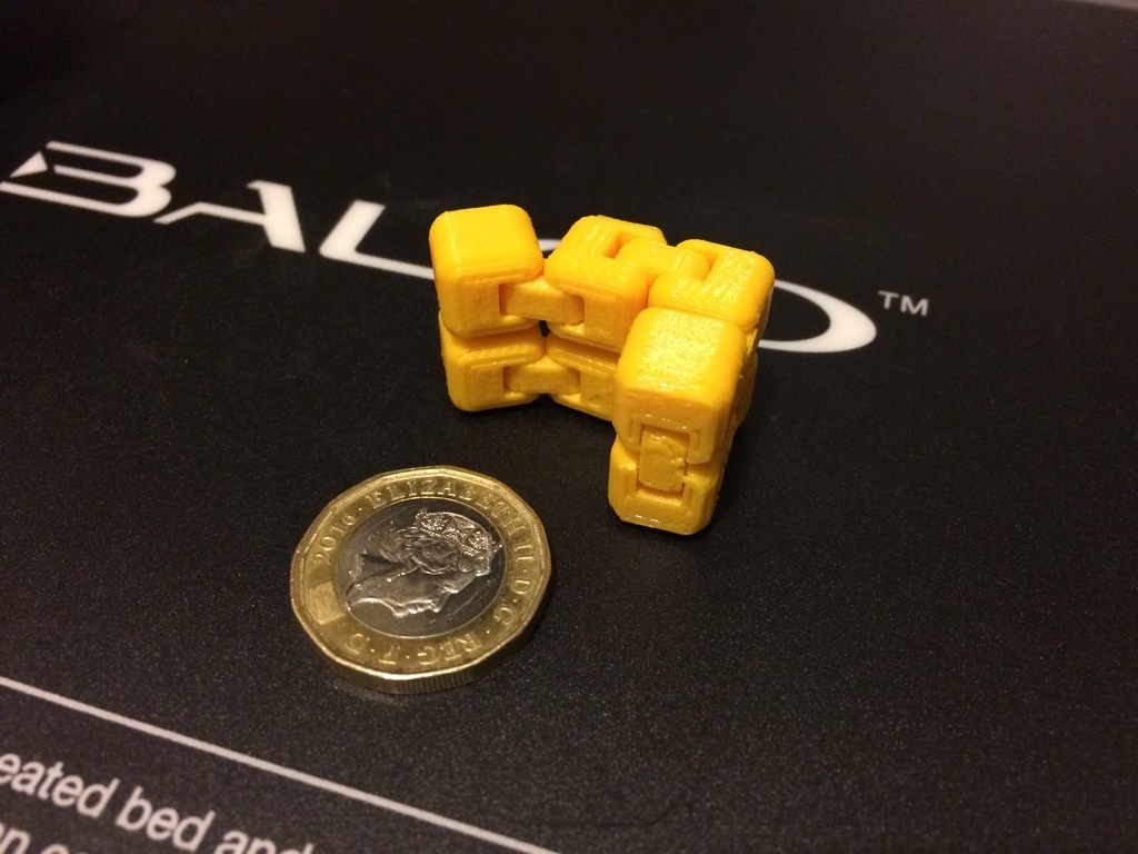 küçük sonsuzluk küp büyü bulmacalar 3D print model - Mito3D