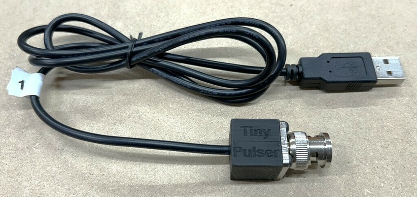 tiny pulser - fast edge rate square wave generator electronics enclosure oscilloscope pulse 3d print model - Mito3D