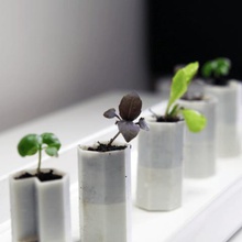 piccola auto-irrigazione fioriera casa fioriere vaso piantare in auto irrigazione 3d print model - Mito3D