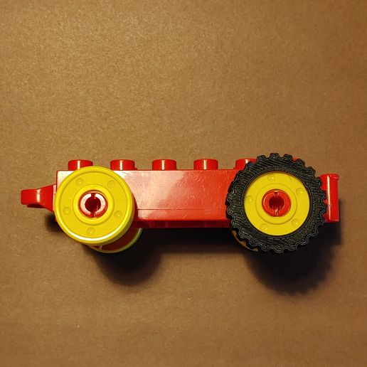 tire lego duplo car 3D print model - Mito3D
