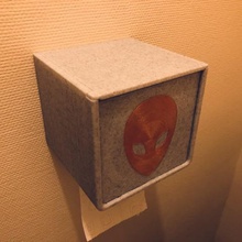 distributeur de papier toilette titulaire la maison paperasse le dispenser toilettage rouleau 3d print model - Mito3D