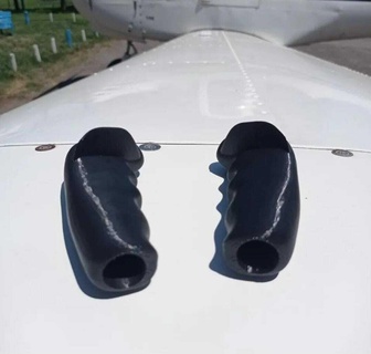Tomahawk pa 38 eldivenler ortada uçak 3d print model - Mito3D