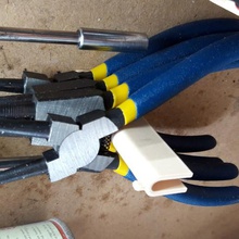 tool holder pliers other door support clip tools mechanics do-it-yourself sccoter screwdriver 3d print model - Mito3D