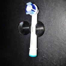 toothbrush holder oral home toothbrushholder oralb 3d print model - Mito3D