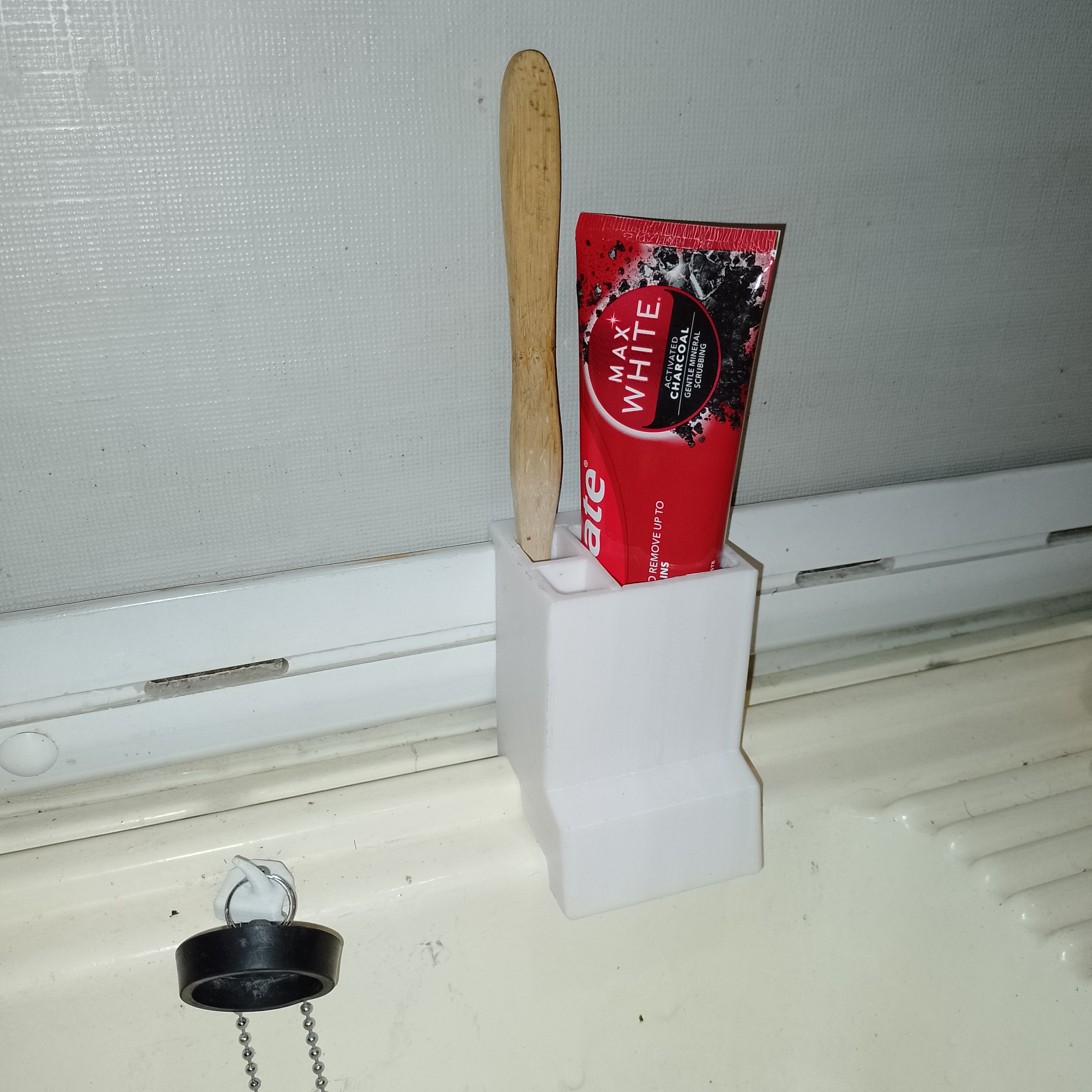 spazzolino titolare supporto tubo camper vari dentifricio 3D print model - Mito3D