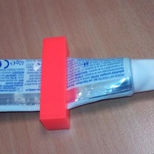 tube de dentifrice veille la maison save l'économie appuyez sur 3d print model - Mito3D